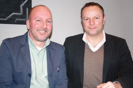 Jan Thijs van Wijngaarden, Channel Account Manager und Dirk Treue (re.), Channel Marketing Manager von M-Fiiles (Bild: A. Stadler)