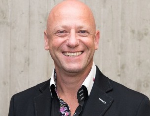 Stephanus Schürmann von Dvelop freut sich über die Retail-Partnerschaft mit Implexis (Bild: d.velop AG)