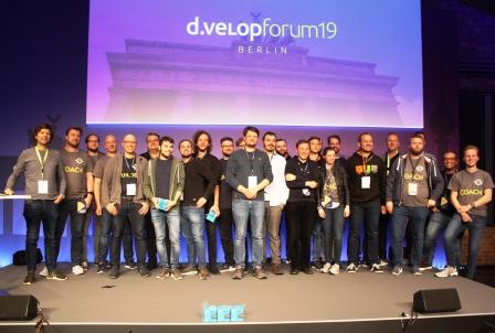 Teilnehmer des Hackathons, die bereits offengelegte Schnittstellen von Dvelop für eigene Apps nutzten (Bild: A.Stadler)