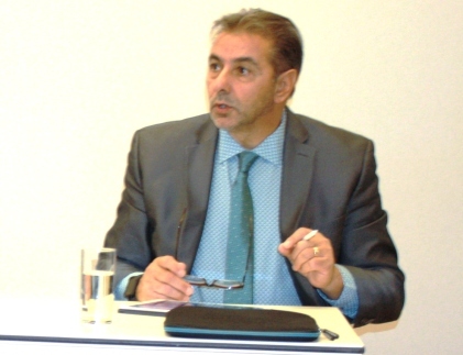 Muhi Majzoub, Executive Vice President Engineering von Opentext, erläutert Akquisitionspolitik (Bild: A.Stadler)