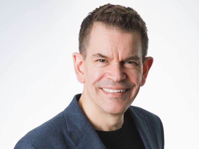 John Bates, CEO von SER