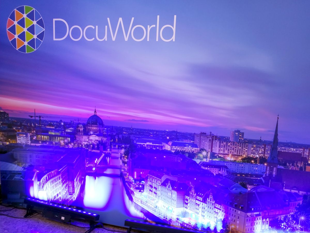 Auf der DocuWorld 2022 Ende April in Berlin traf sich Docuware endlich wieder einmal persönlich mit Kunden und Partnern - und hatte viele gute Nachrichten mitgebracht ( Bild: Peter Marwan)