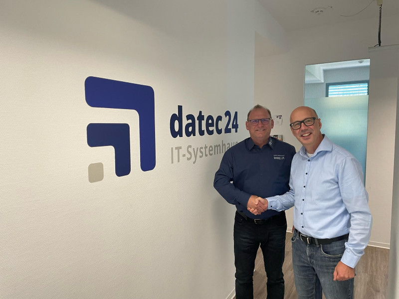 Jens Karjoth, CEO von datec24 AG, und Markus Uhl, Geschäftsführer von Software4Professionals