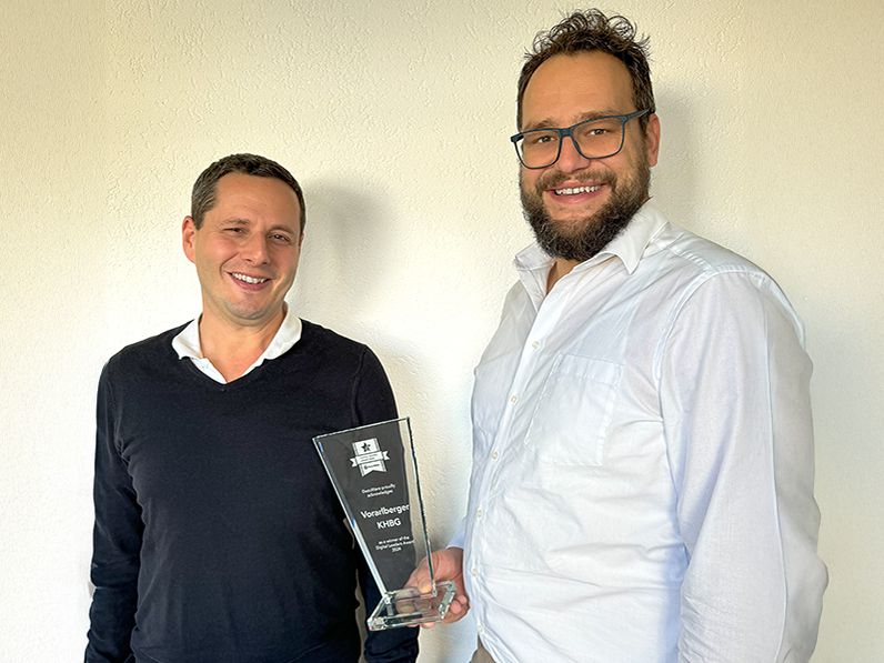 Der »Digital Leaders Award« von DocuWare in der Schweiz ging an die Vorarlberger Krankenhaus-Betriebsgesellschaft m.b.H. (Bild: DocuWare)
