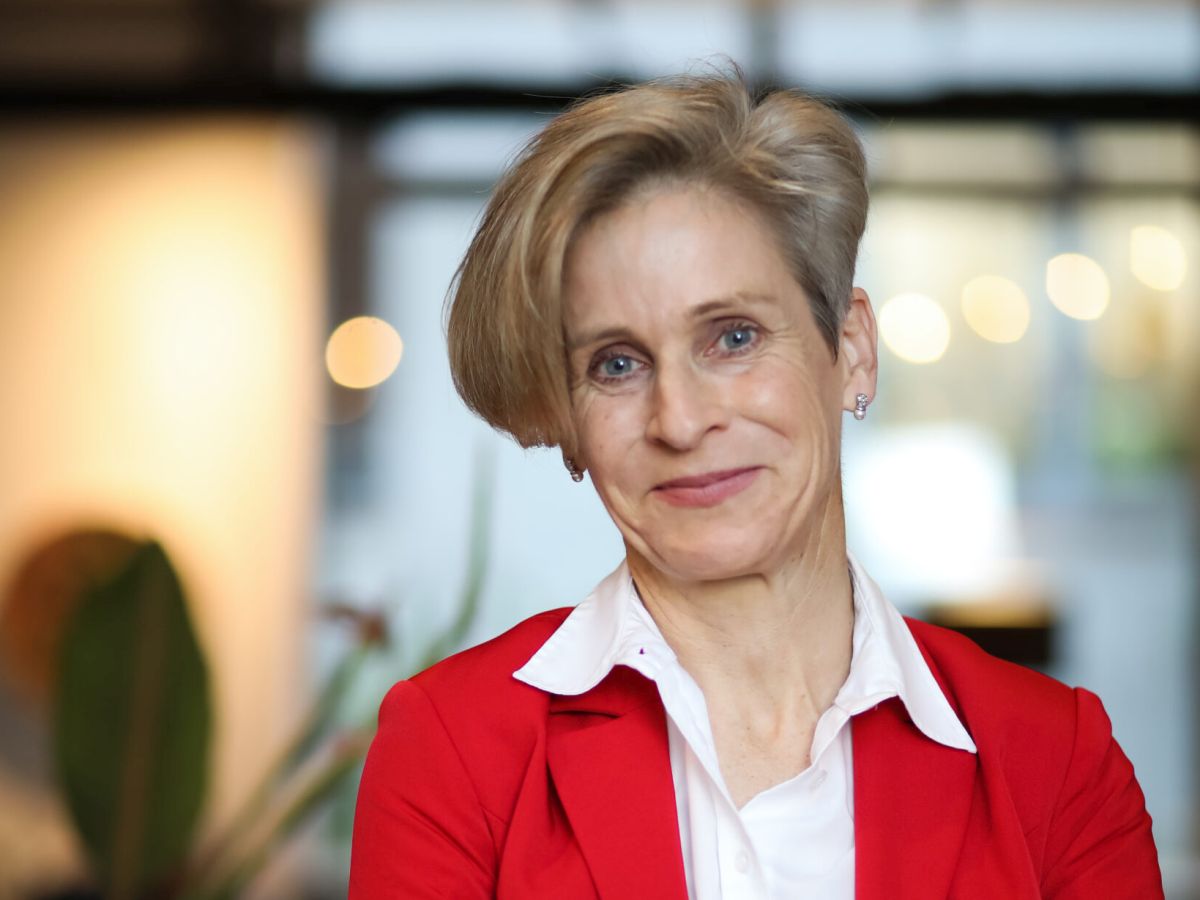 Stefanie Röttger-Gerigk kam im September 2025 als COO für die Business Division Delivery & Service Excellence zur d.velop AG. (Foto: d.velop AG)